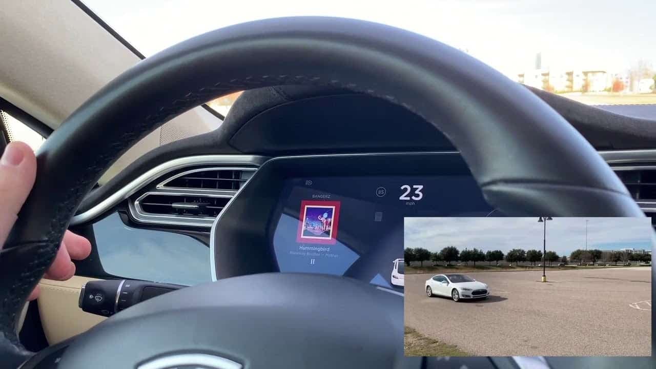 Kecepatan Mobil Tesla Bisa Ditipu Pakai Trik Sereceh Ini