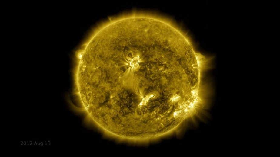 Timelapse 10 Tahun Matahari