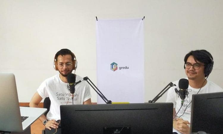 Gredu fitur Kelas Interaktif