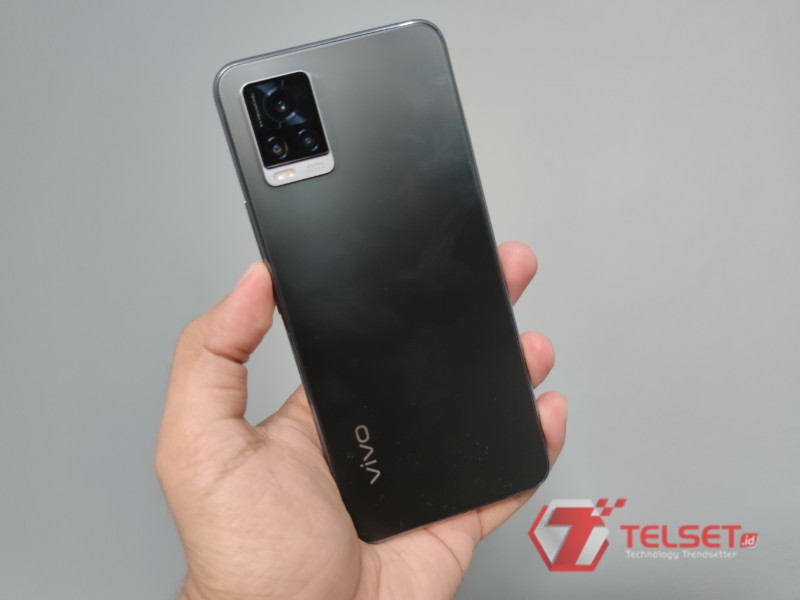Vivo V20 2021