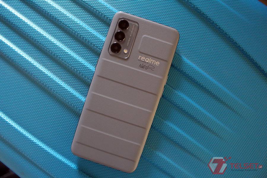 Spesifikasi kelebihan Realme GT Master Edition