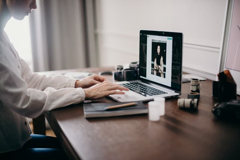 user experience Riset ux