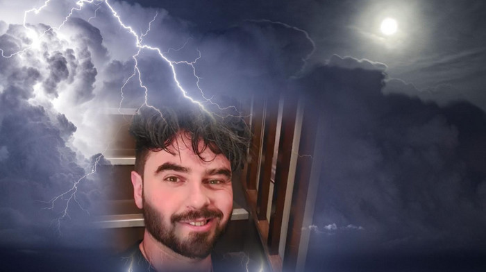 gamer Tersambar Petir