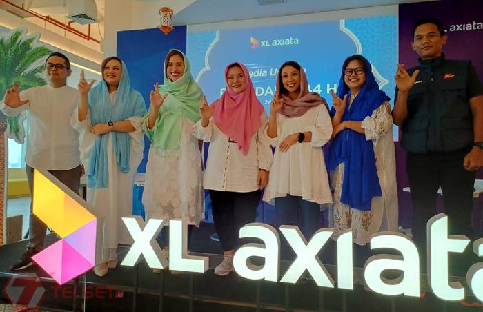 XL Axiata eSIM