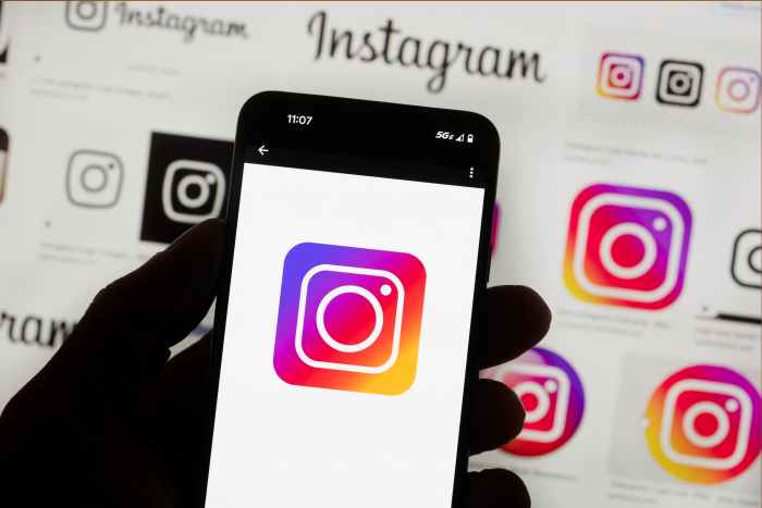Meta Bantu Pengguna Instagram Menghapus Konten Spam