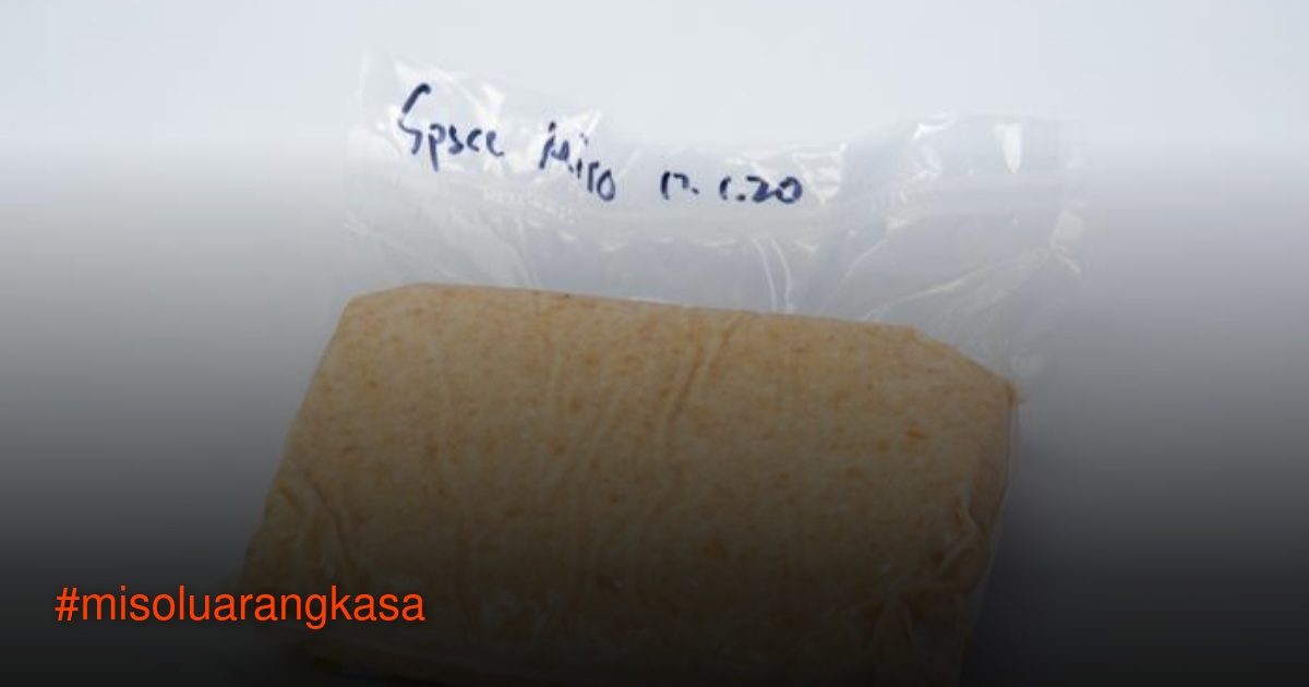 Miso paste dan bahan fermentasi di Stasiun Luar Angkasa Internasional (ISS)