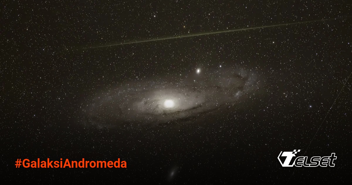Ilustrasi galaksi Andromeda dengan satelit-satelitnya yang mengarah ke Bima Sakti