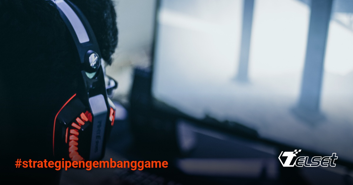 Tim pengembang game sedang berdiskusi di studio modern