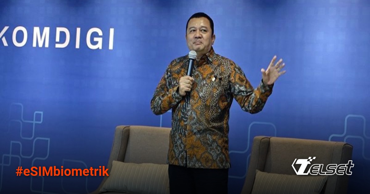 Ilustrasi eSIM biometrik dengan teknologi face recognition untuk verifikasi identitas