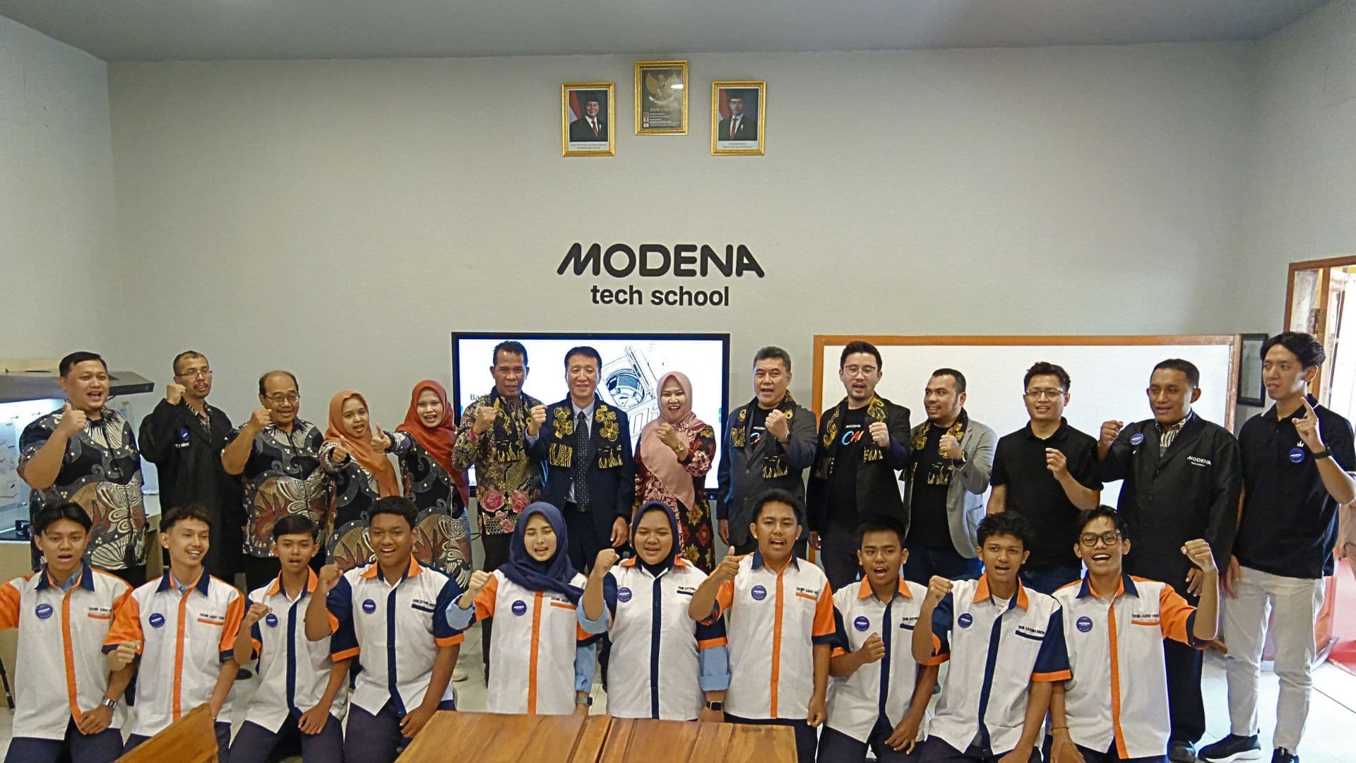 MODENA Tech School: Solusi Nyata Siapkan Lulusan SMK Masuk Dunia Kerja