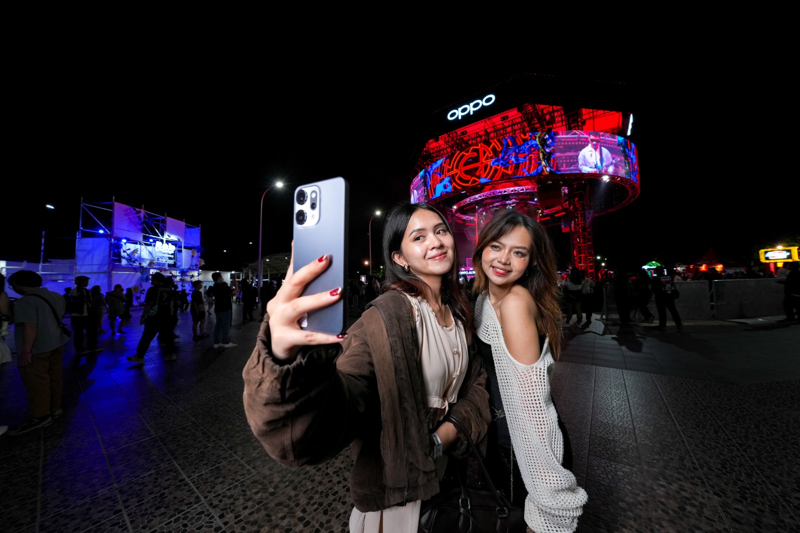 OPPO Ramaikan LaLaLa Festival 2025 dengan Pengalaman Kreatif Gen Z