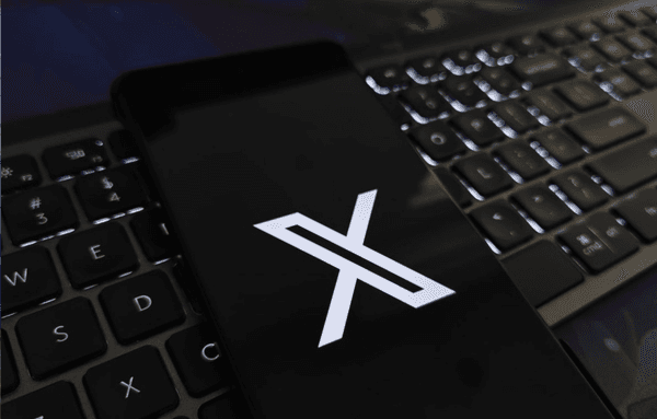 Komdigi Ancam Evaluasi Izin PSE X Gara-gara Tak Bayar Denda Pornografi