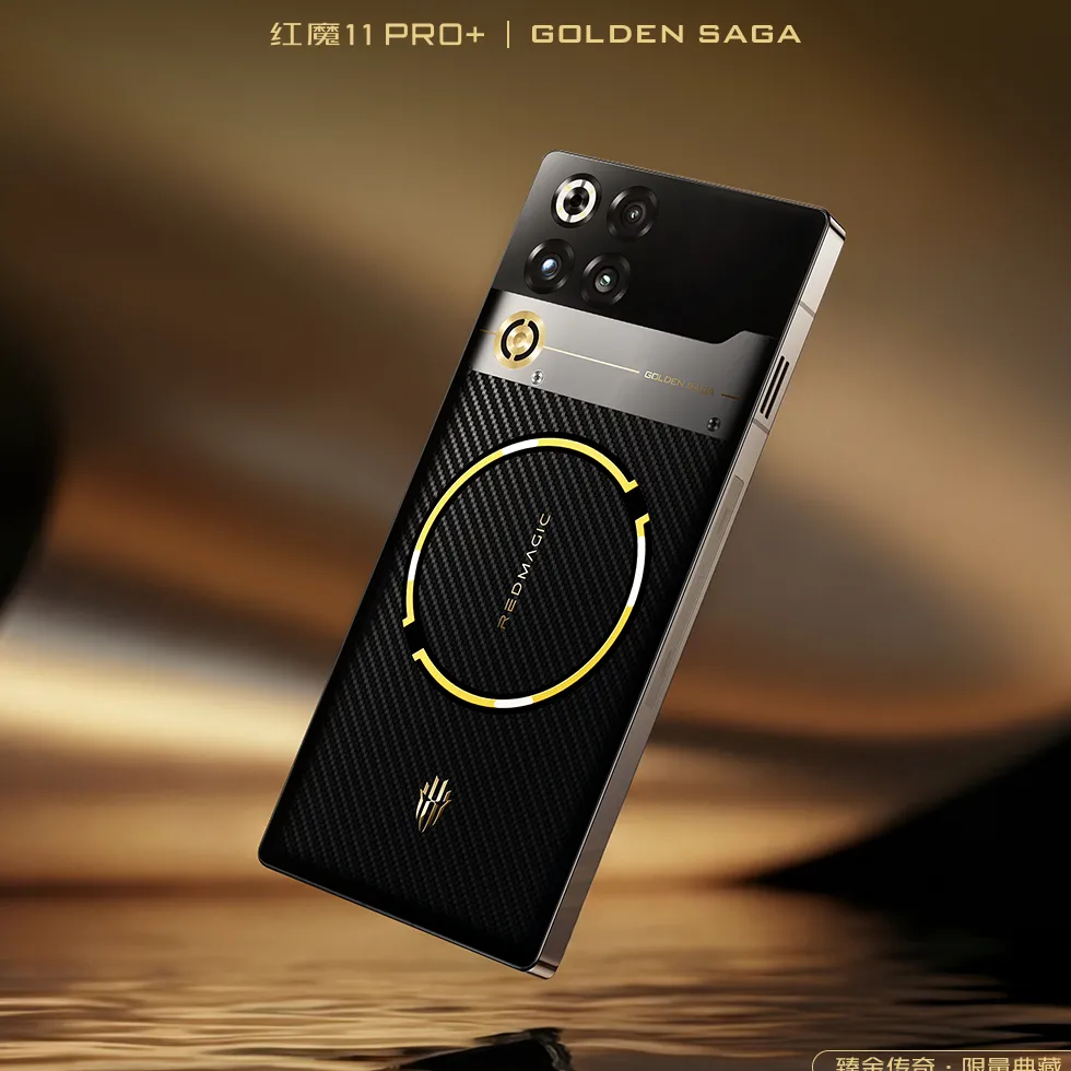 Red Magic 11 Pro+ Golden Saga, smartphone gaming mewah dengan desain serat karbon, penutup safir, dan aksen emas.