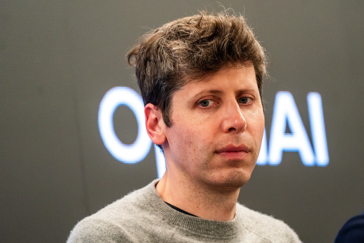 Begini Respons Sam Altman Atas Artikel New Yorker dan Serangan Molotov ke Rumahnya
