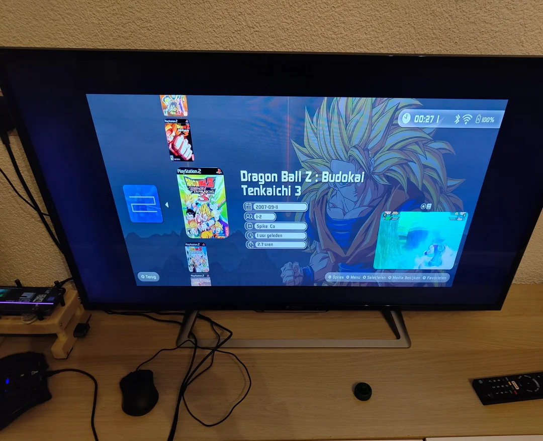 Pixel 8 Rusak Layar Disulap Jadi Konsol Game Retro