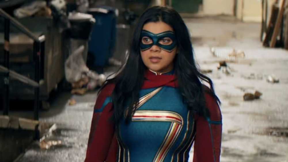 Kunjungan Iman Vellani ke Set Daredevil Picu Spekulasi Kembalinya Ms. Marvel