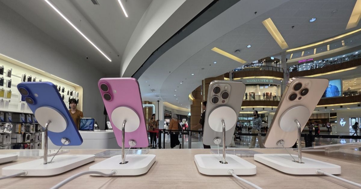 Koleksi iPhone terbaru dengan harga terbaru per 25 Mei 2026