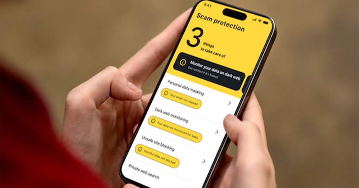Tampilan Antiscam Hub Surfshark di iPhone yang menunjukkan antarmuka terintegrasi