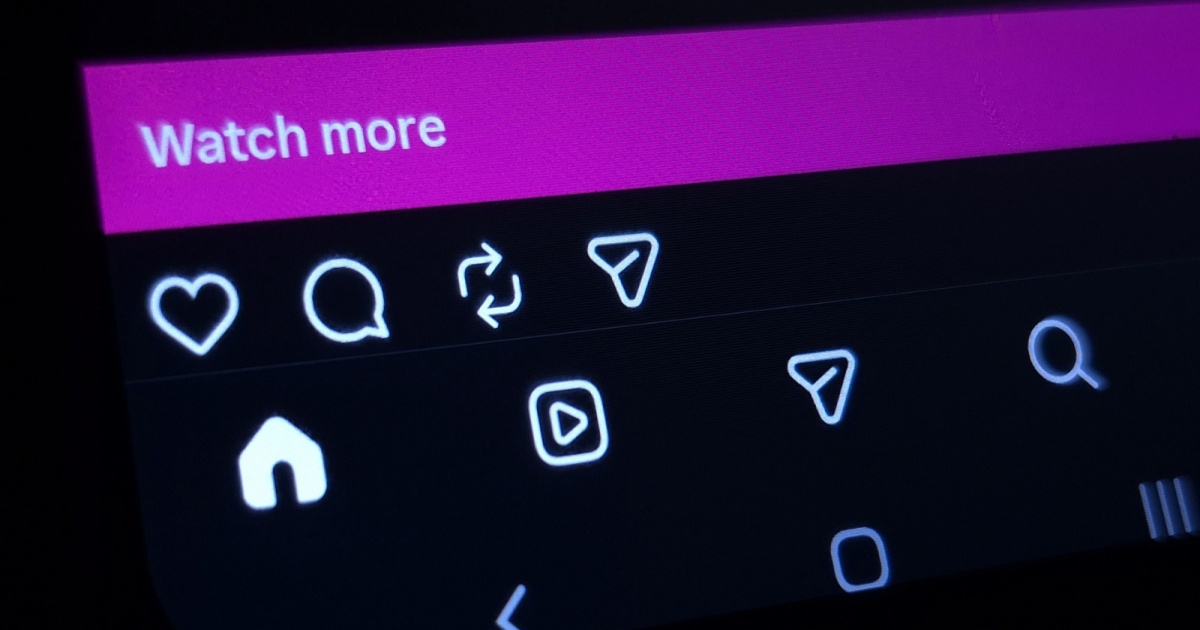 Tampilan close-up aplikasi Instagram di ponsel pintar