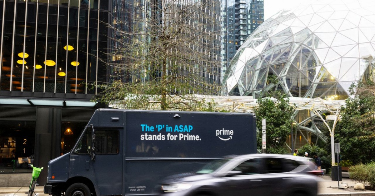 Ilustrasi protes insinyur Amazon terhadap pembangunan data center di Seattle