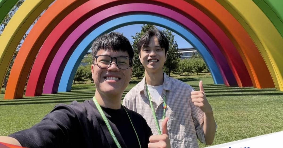 Francesco Emmanuel Setiawan dan Ghazali Ahlam Jazali, dua developer Indonesia di WWDC 2026