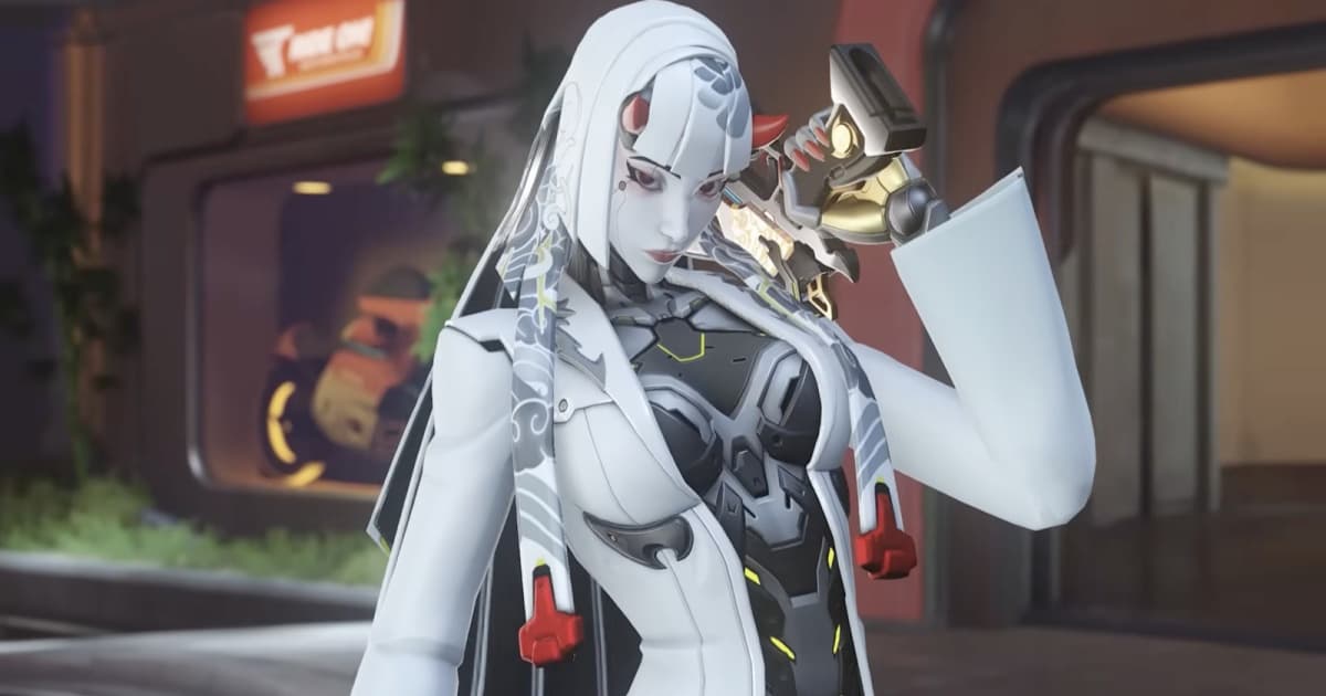 Karakter Shion hero damage baru Overwatch dengan setelan putih dan tanduk merah