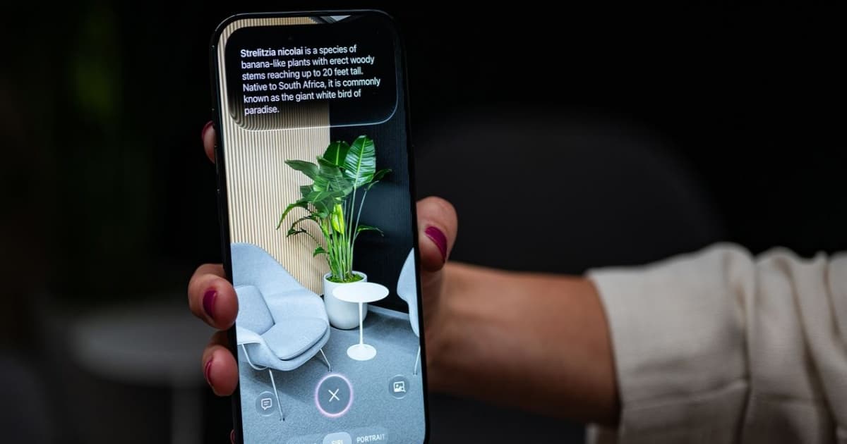 Tampilan antarmuka fitur AI generatif Extend di aplikasi Photos iOS 27