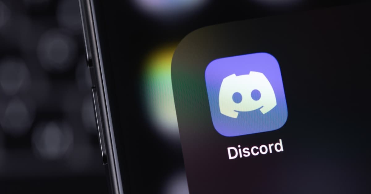 Ikon aplikasi Discord di layar iPhone