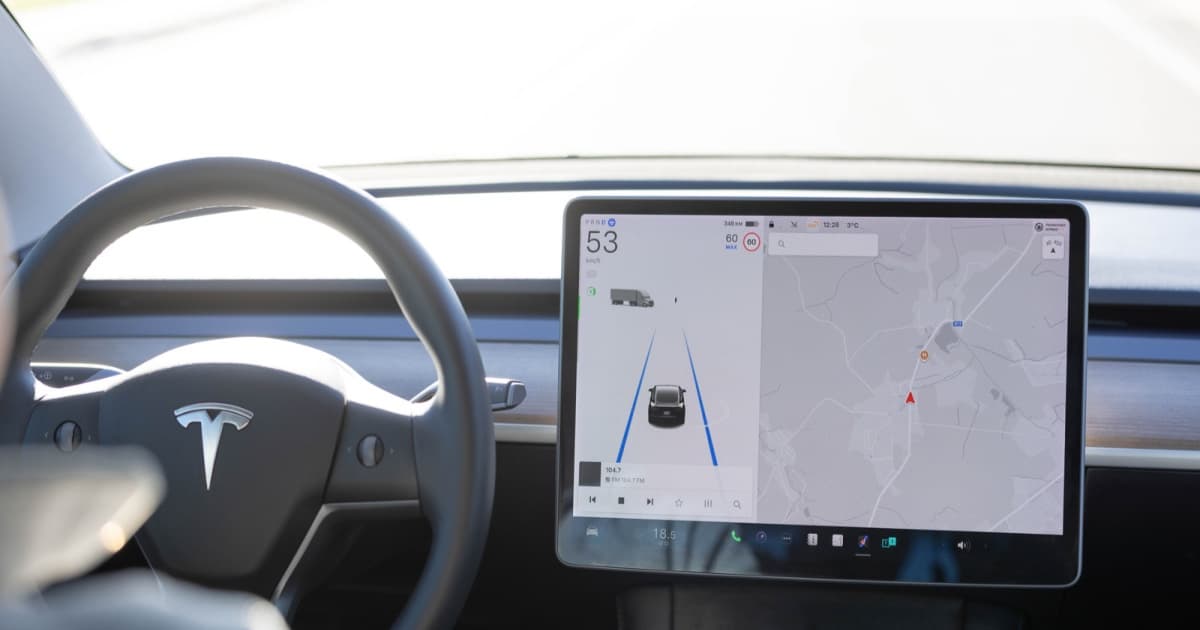 Tesla Model 3 terlibat kecelakaan Autopilot di Texas