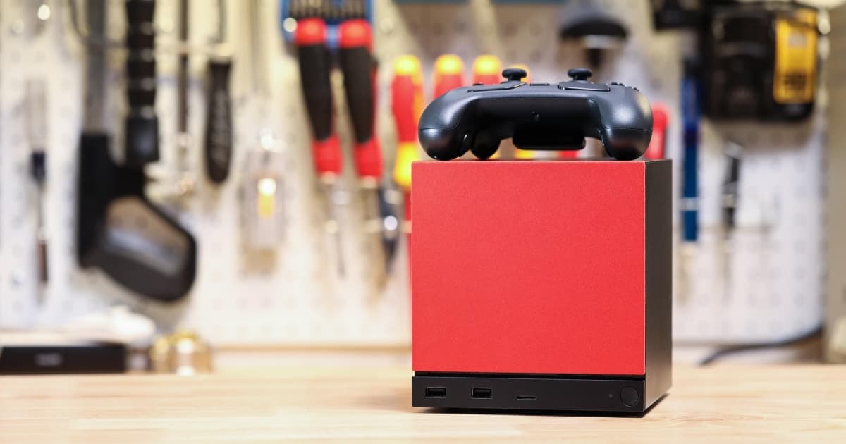 Tampilan antarmuka SteamOS pada PC desktop dengan logo Valve