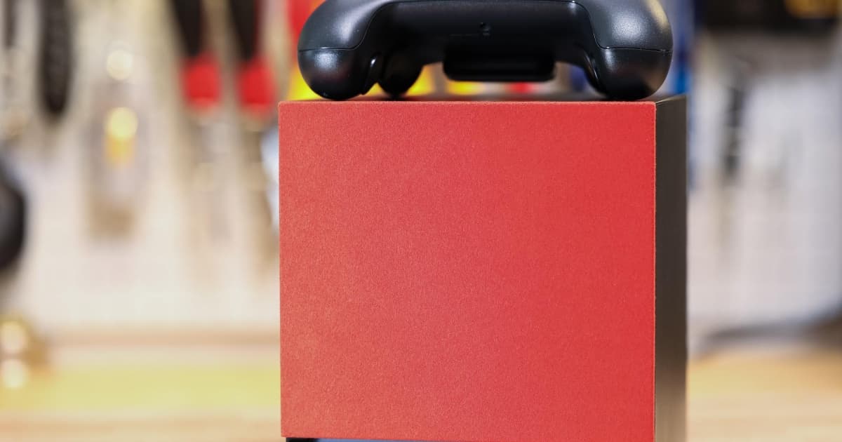 Steam Machine Valve dalam sasis kubus 6 inci dengan desain ringkas