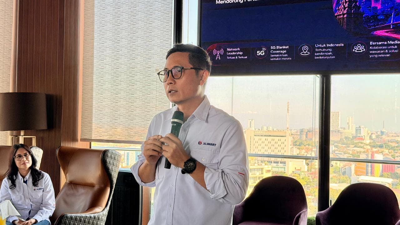 XLSMART Perkuat Jaringan 5G di 8 Kota Jawa Timur