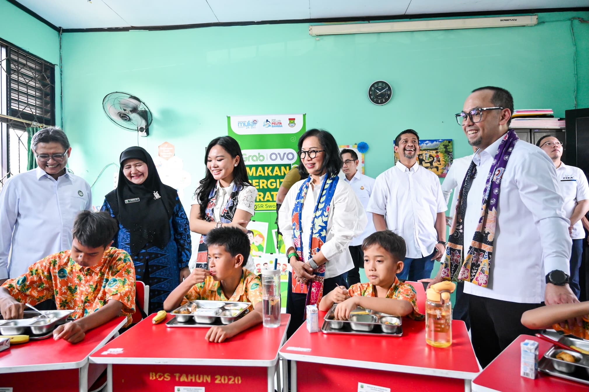 PPATK Tinjau Program MBG CSR Swasta Grab-OVO untuk Anak Berkebutuhan Khusus