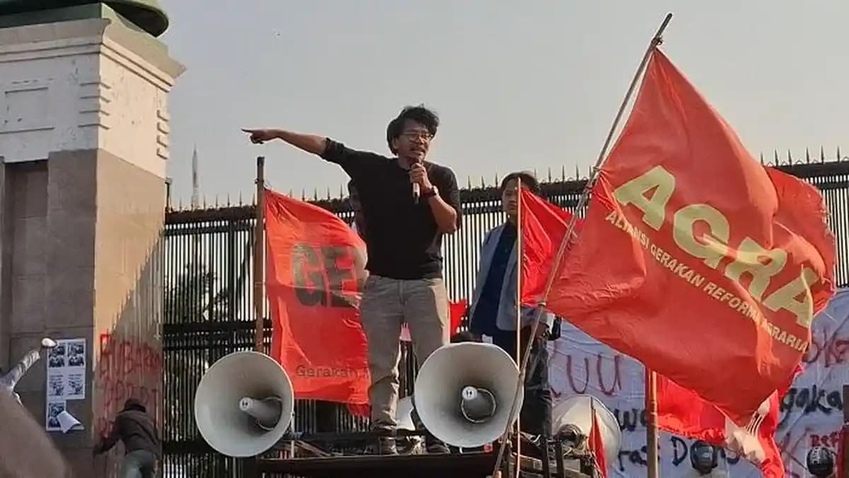 Ferry Irwandi Sebut Timpa Teks Jadi Budaya Media Sosial