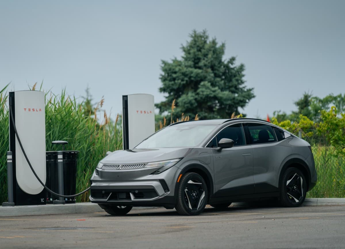 Mitsubishi Eclipse Sportback EV: Spesifikasi Pengisian Daya Resmi