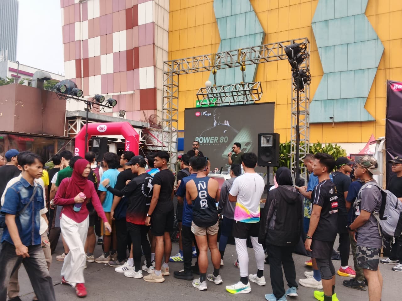 itel POWER 80 Mini HYROX: Fitness Challenge Rp25 Juta di Jakarta