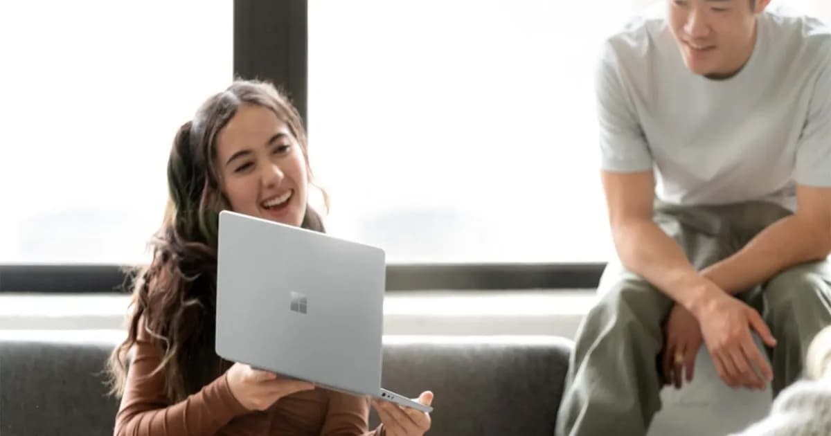 Microsoft Surface Laptop Go dan Surface Go dihentikan produksinya