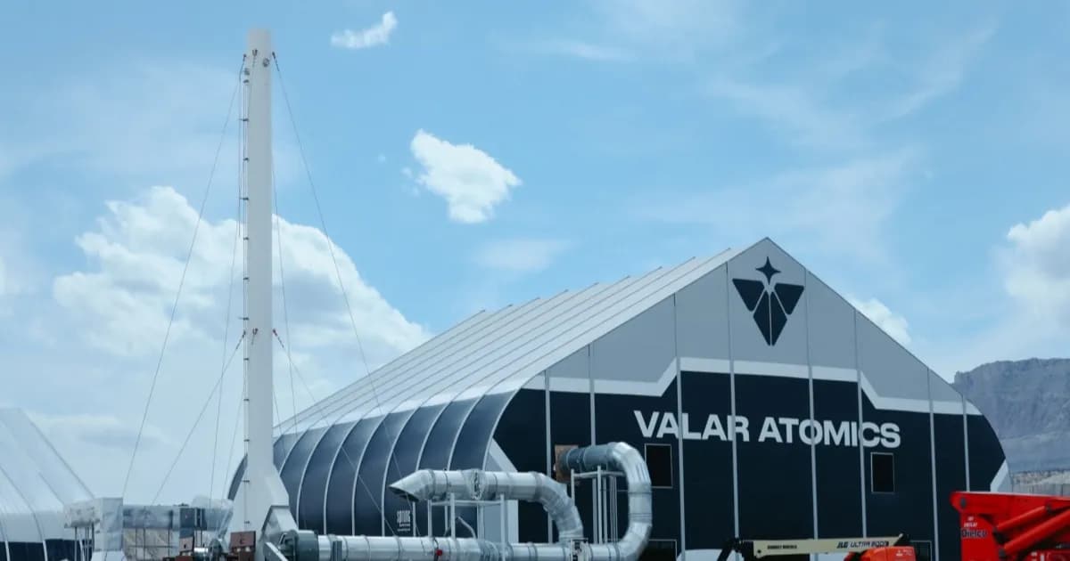 Reaktor nuklir mikro Valar Atomics Ward 250 di atas panggung
