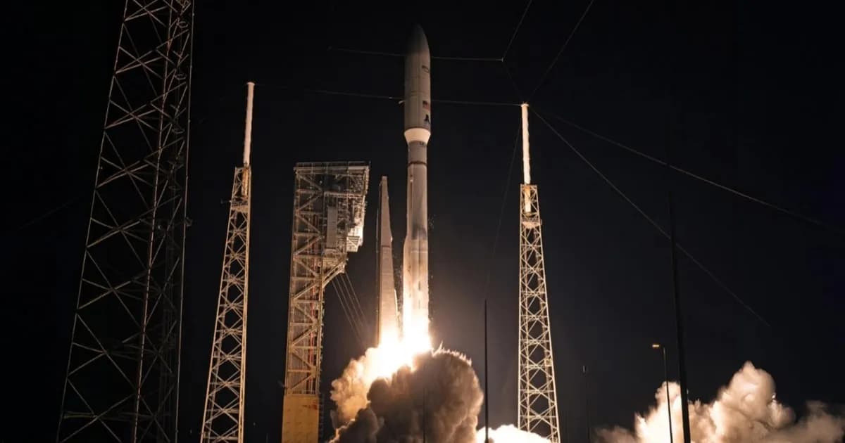 Ilustrasi konstelasi satelit Amazon Leo di orbit rendah Bumi