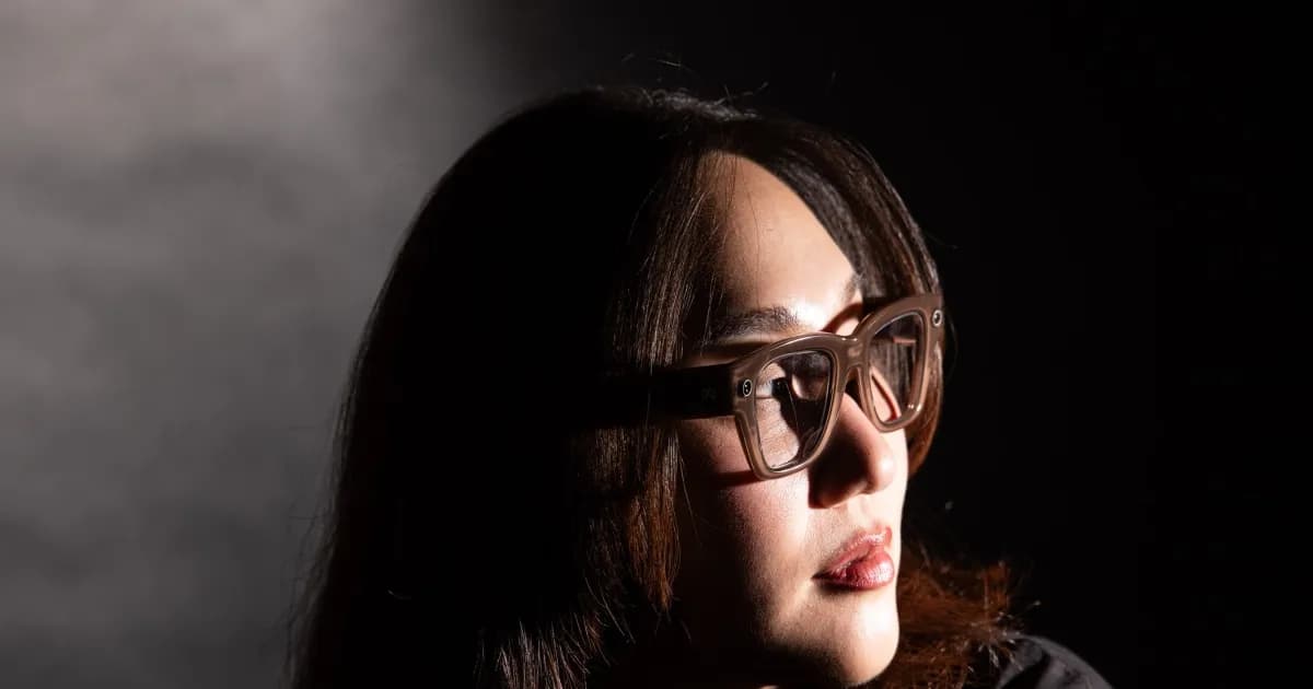 Kacamata pintar Meta generasi terbaru tanpa merek Ray-Ban yang memicu kontroversi privasi
