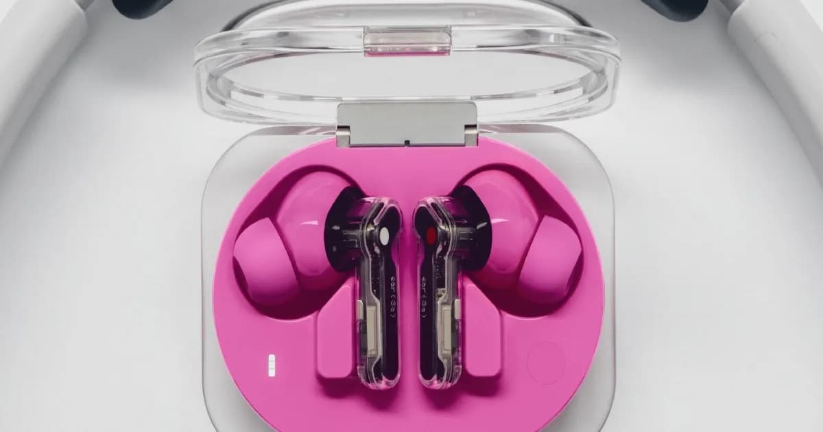 Nothing Ear 3A warna hitam, putih, dan kuning dengan desain transparan khas Nothing