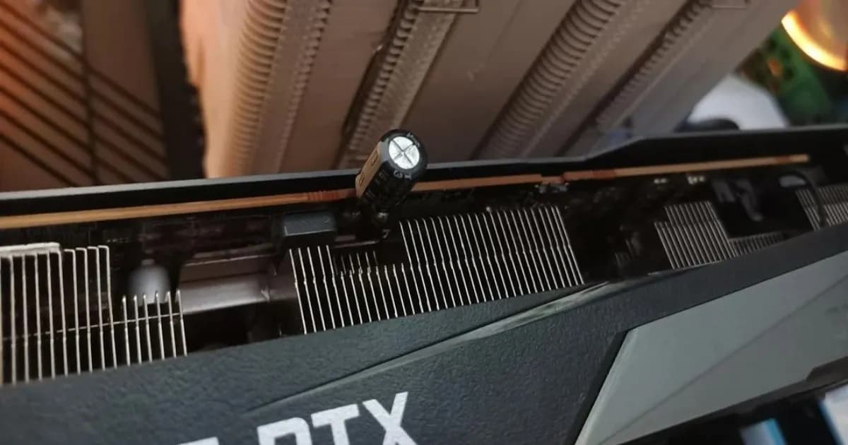 RTX 3070 dengan kapasitor hasil rakitan ayah tukang las