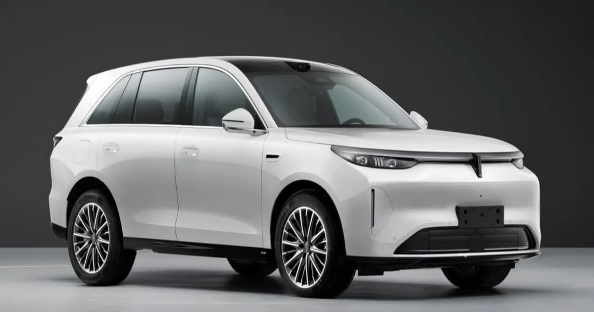 GWM Wey V8X BEV crossover listrik dengan desain depan tertutup