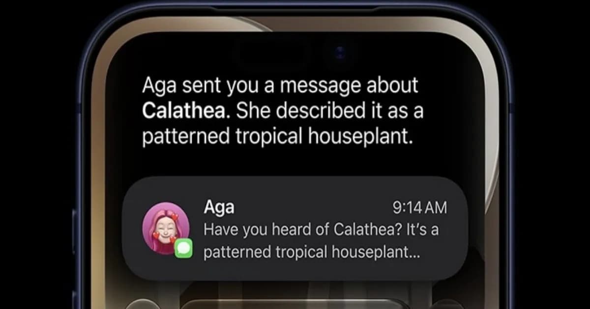 Tampilan Siri AI pada perangkat iPhone dengan latar antarmuka iOS 27