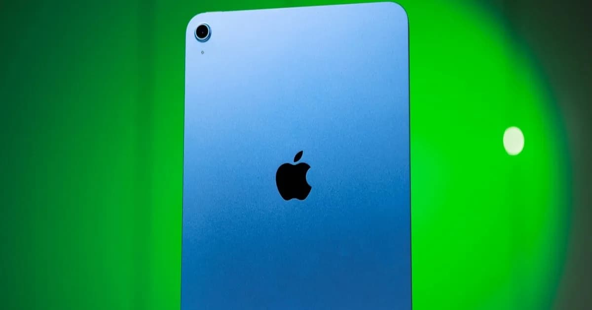 iPad generasi ke-11 dengan desain yang sama seperti model sebelumnya