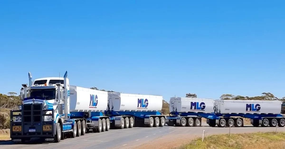 Hybrid road train Australia buatan Mick Murray Welding dan MLG
