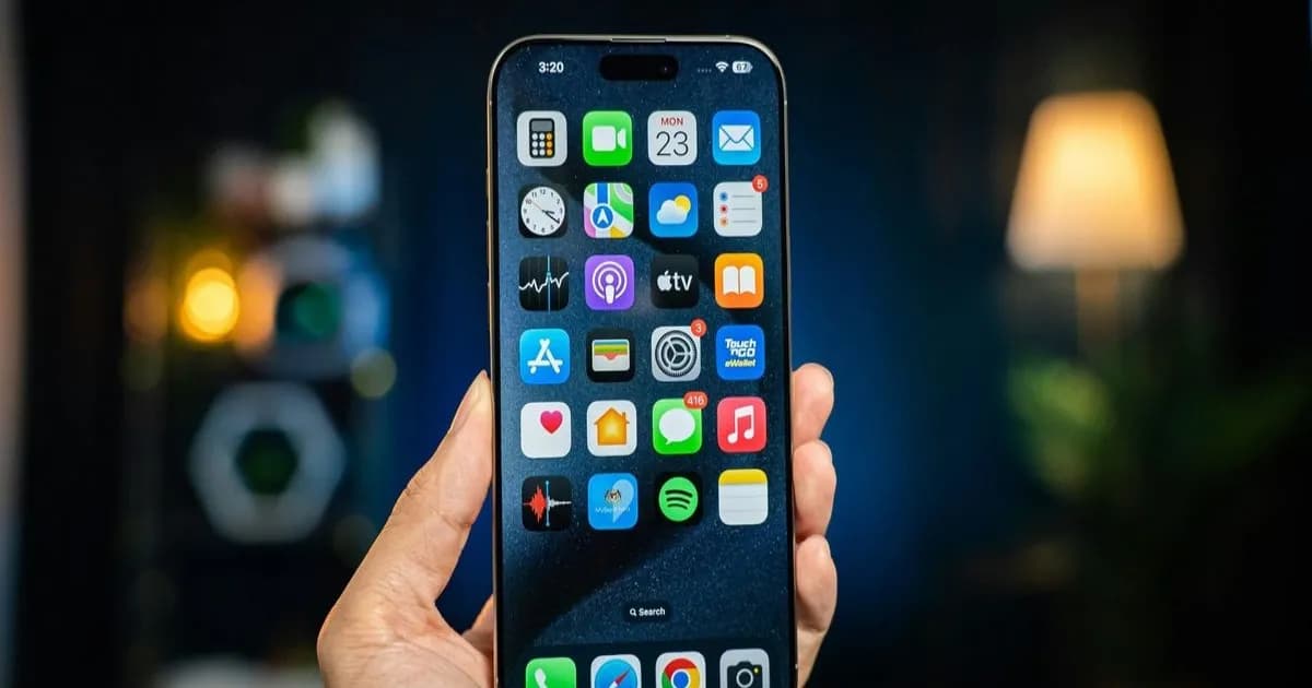Apple App Store dengan ikon aplikasi yang menampilkan layar iPhone