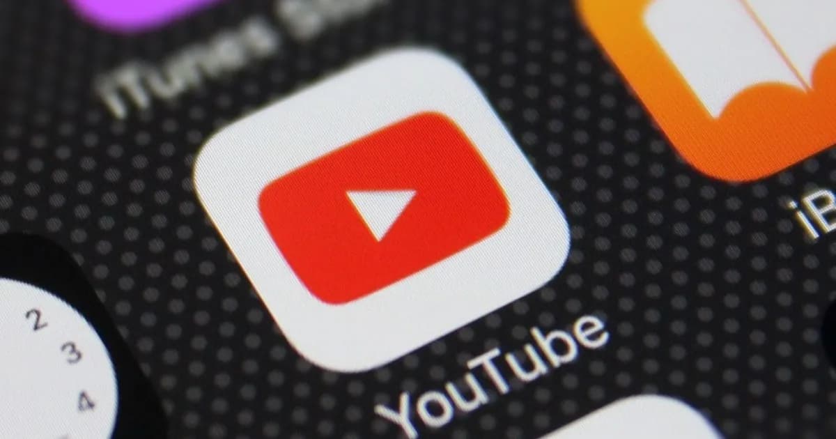 Ilustrasi kebijakan baru YouTube tentang monetisasi konten AI dan konten berkualitas rendah