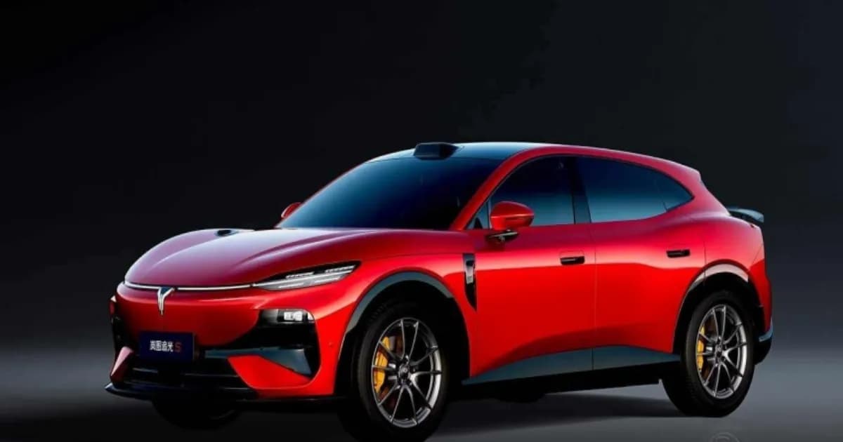 Voyah Passion S SUV listrik murni dengan desain fastback sporty