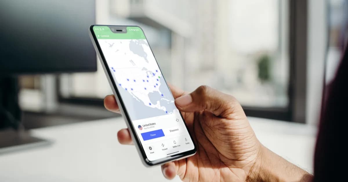 Ilustrasi aplikasi NordVPN HangUp berjalan di perangkat Android